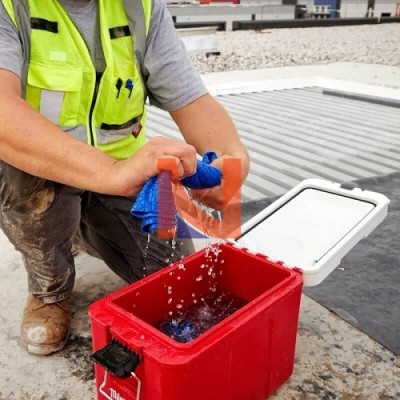 ASCIUGAMANO REFRIGERANTE IN PVA – MILWAUKEE 4932498146