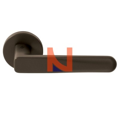 MANIGLIA PER PORTA COLOMBO DESIGN ROBOT6 SU ROSETTA TONDA UMBER BRONZE