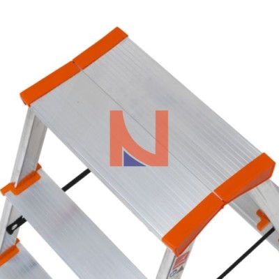 SGABELLO IN ALLUMINIO SALITA DOPPIA 2 GRADINI + 1 PIANO EN131