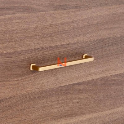 Maniglia per mobili alucover ottone