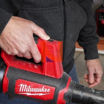 SOFFIATORE M12 COMPATTO 12V CON UGELLO ESTENDIBILE E RIMOVIBILE – MILWAUKEE