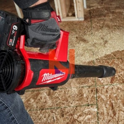 SOFFIATORE M12 COMPATTO 12V CON UGELLO ESTENDIBILE E RIMOVIBILE – MILWAUKEE