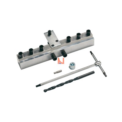 Attrezzo in alluminio per porte a battente completo di accessori – per URSUS Ø18