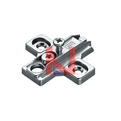 Base a Croce Regolabile M&T 900 18092 in Zama Nichelata